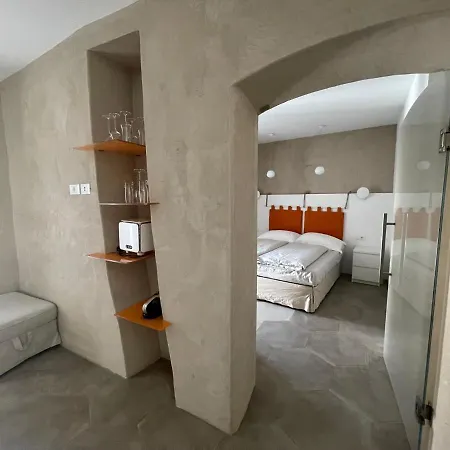 Apartman Rennweg 114 *