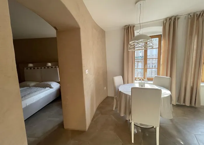 Rennweg 114 * Merano