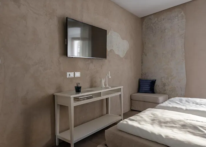 Rennweg 114 아파트 *