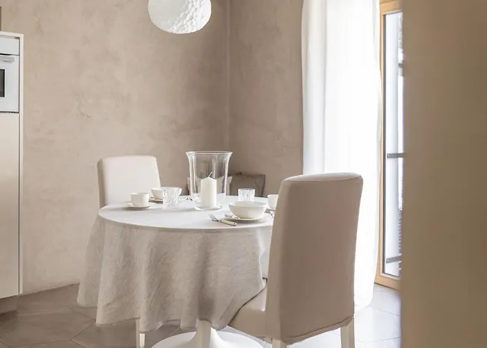 Rennweg 114 아파트 *